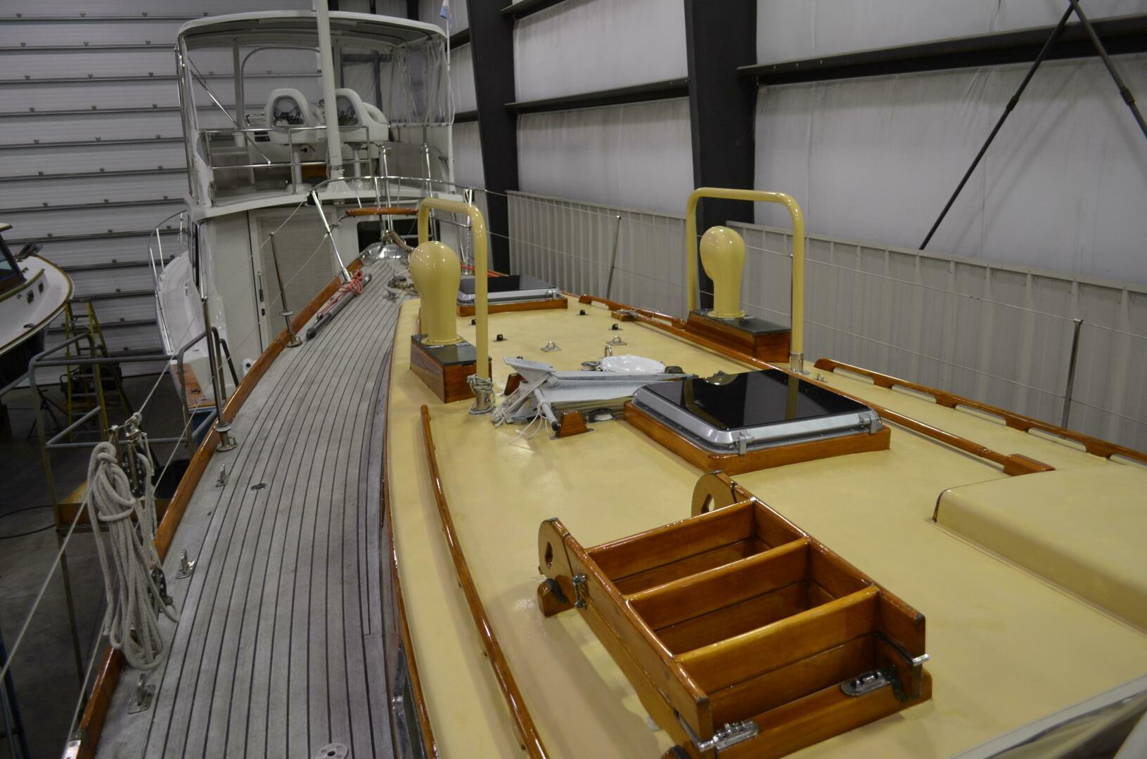 Slide: The Image of Alden Cutsom 47 Center Cockpit Ketch 1973 - 5144917