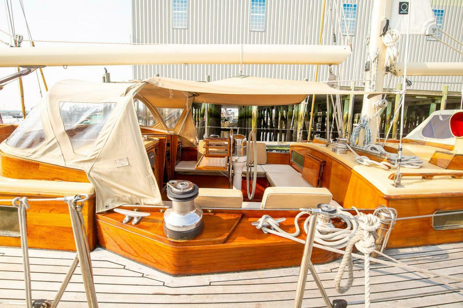 Slide: The Image of Alden Cutsom 47 Center Cockpit Ketch 1973 - 5144941