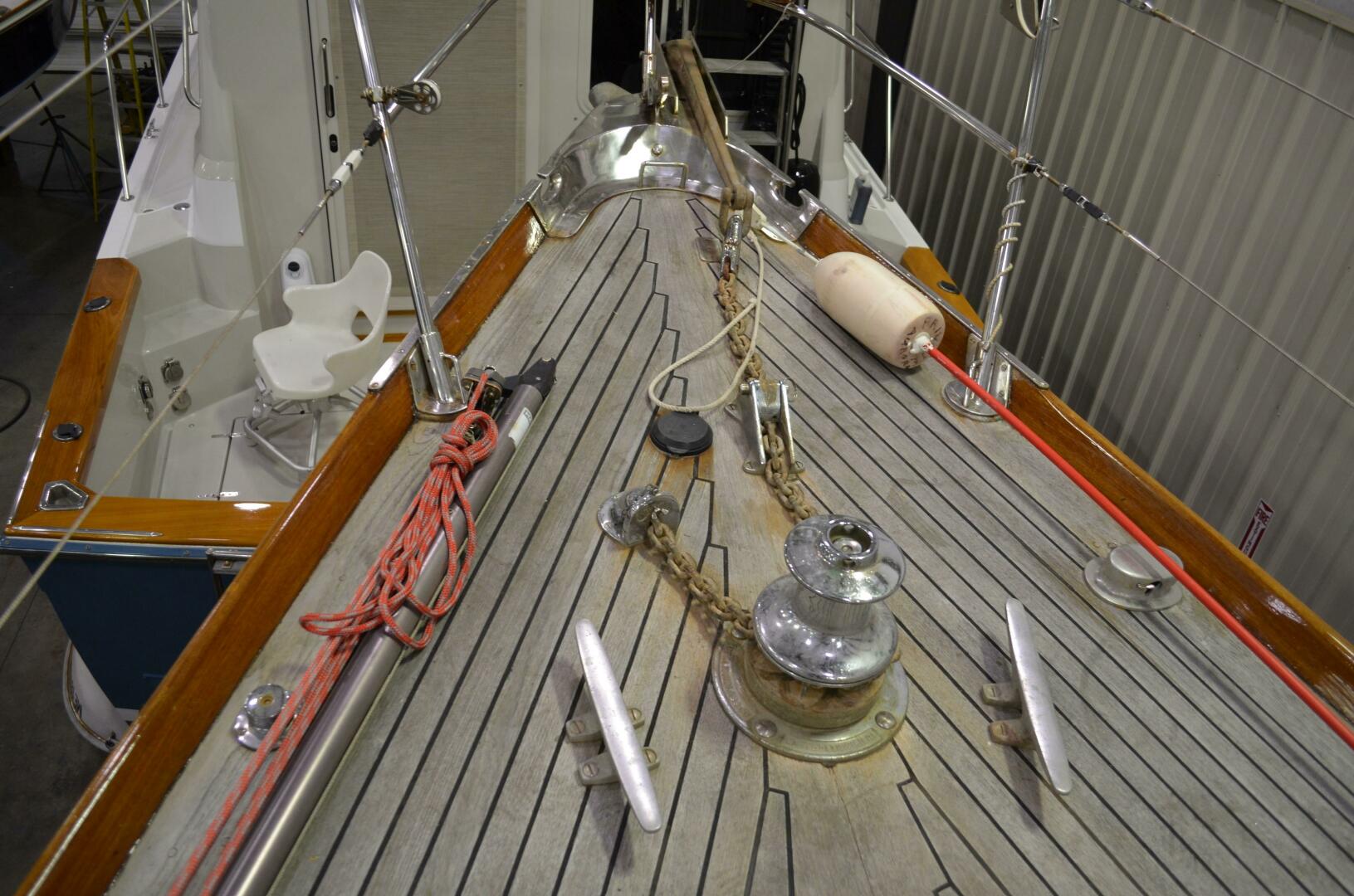 Slide: The Image of Alden Cutsom 47 Center Cockpit Ketch 1973 - 5144884