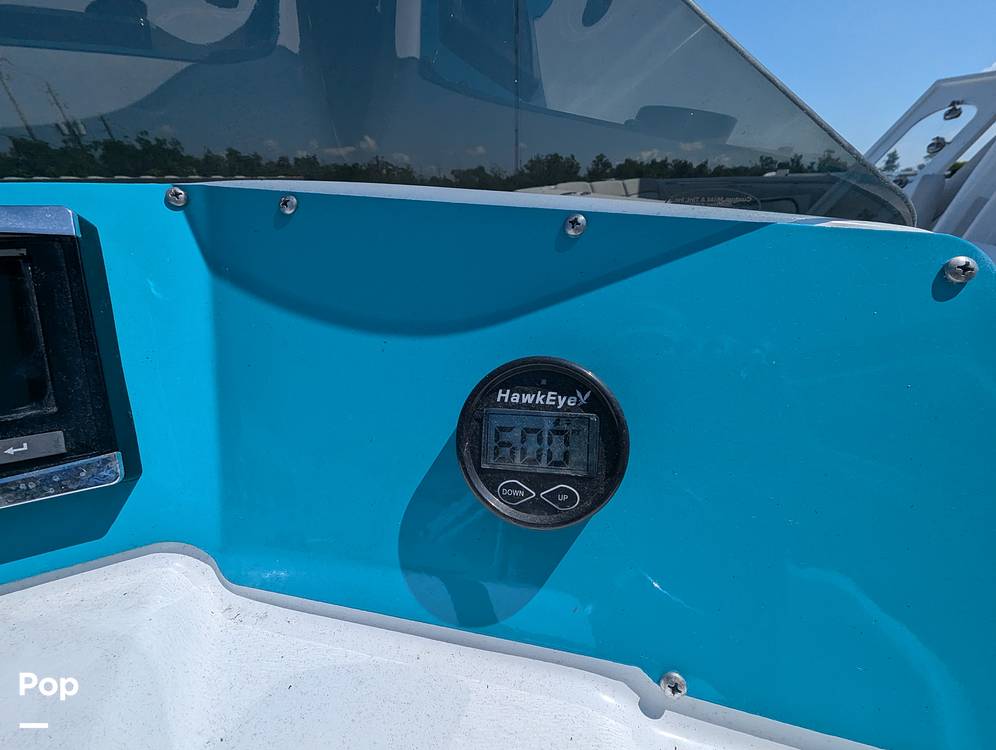 Slide: The Image of Aloha 230 Club Series Triple Tunnel 2023 - 14578414