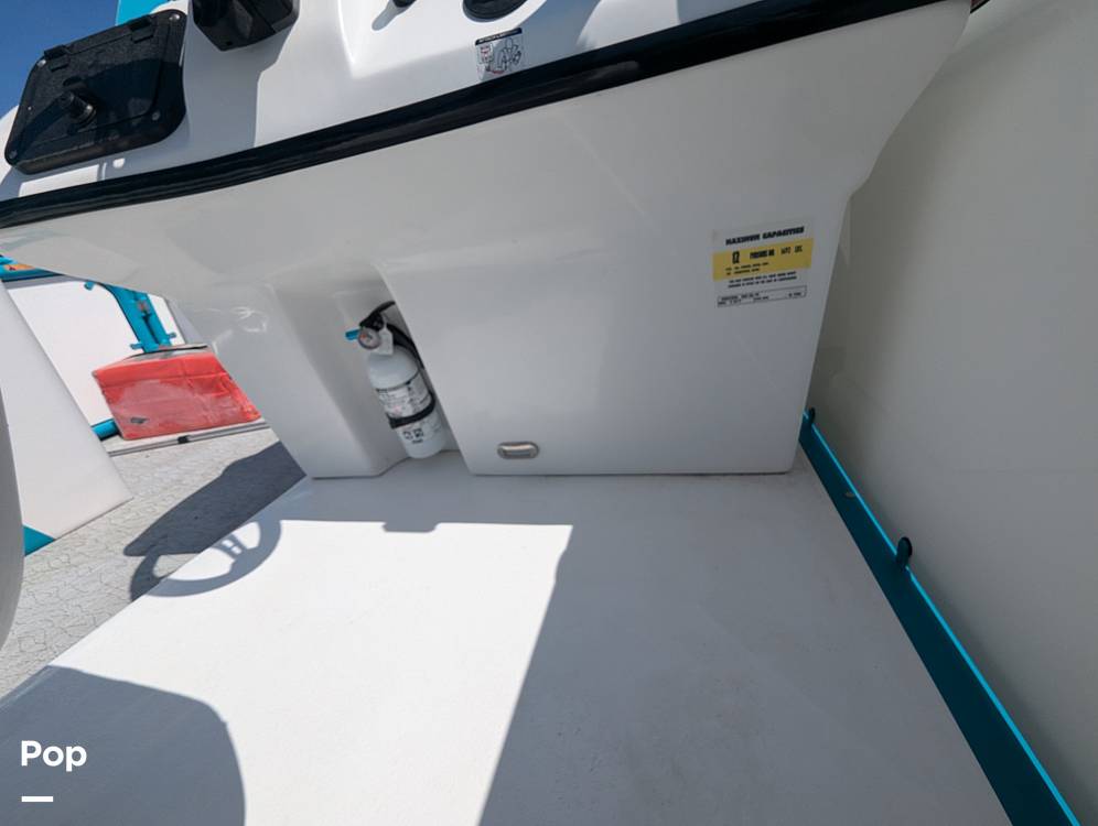 Slide: The Image of Aloha 230 Club Series Triple Tunnel 2023 - 14578478