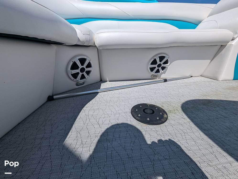 Slide: The Image of Aloha 230 Club Series Triple Tunnel 2023 - 14578480