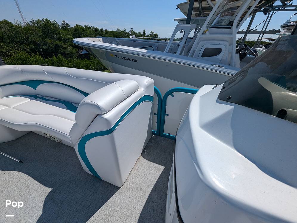 Slide: The Image of Aloha 230 Club Series Triple Tunnel 2023 - 14578488