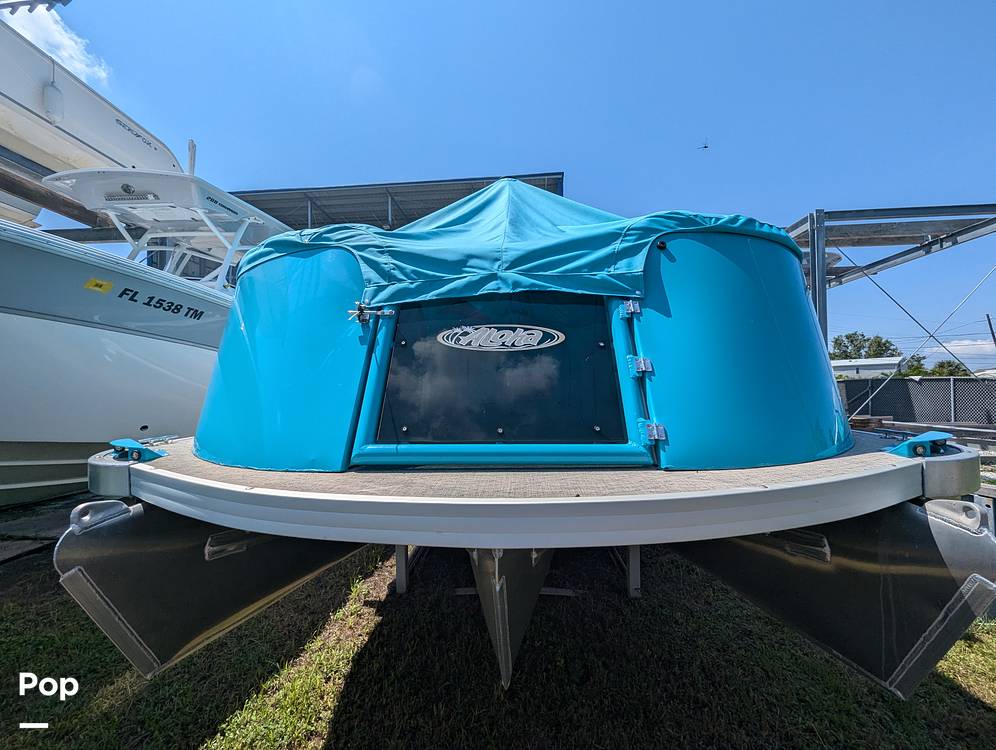 Slide: The Image of Aloha 230 Club Series Triple Tunnel 2023 - 14578394