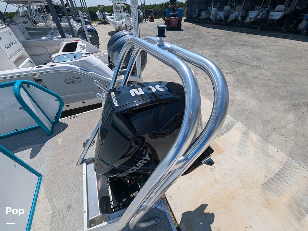 Slide: The Image of Aloha 230 Club Series Triple Tunnel 2023 - 14578552