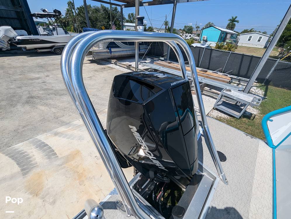 Slide: The Image of Aloha 230 Club Series Triple Tunnel 2023 - 14578554