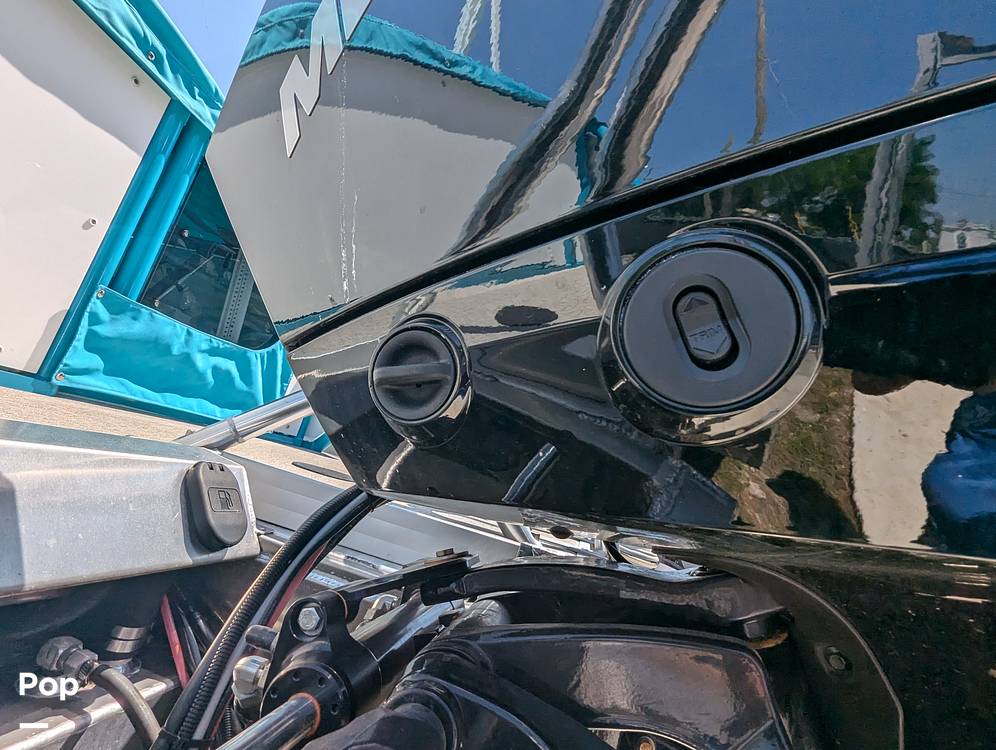 Slide: The Image of Aloha 230 Club Series Triple Tunnel 2023 - 14578578