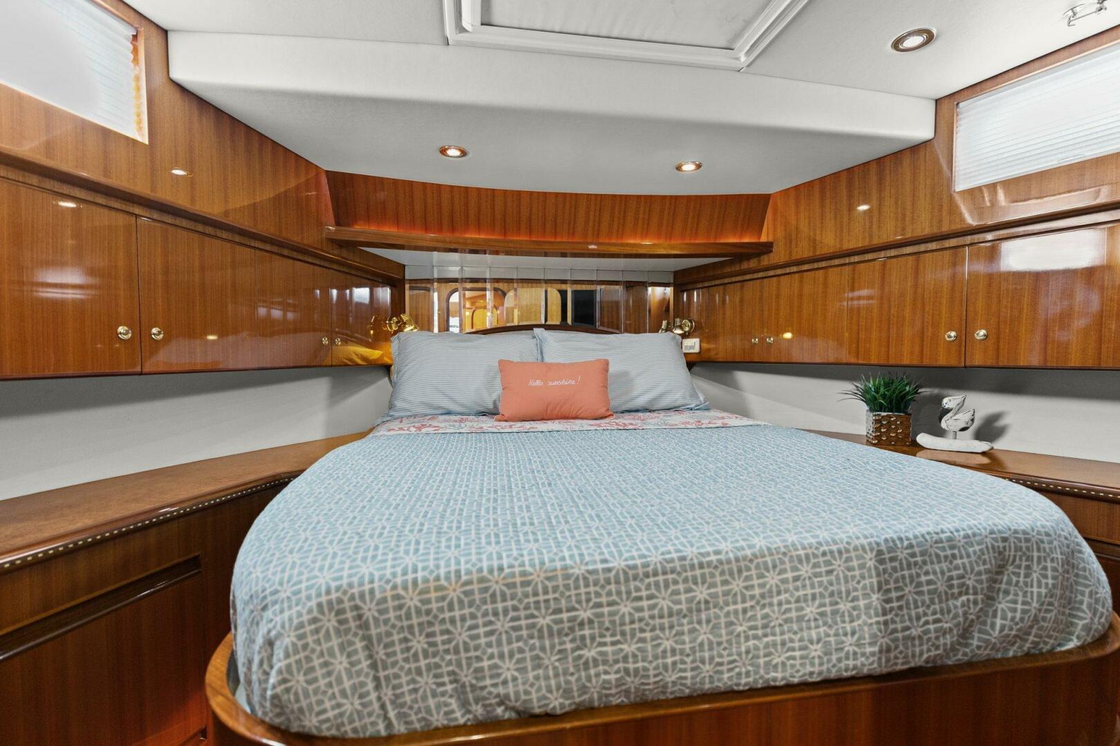 Slide: The Image of 2008 Altima Sedan 52 "Sunshine and Happiness" - Stateroom - 5085787