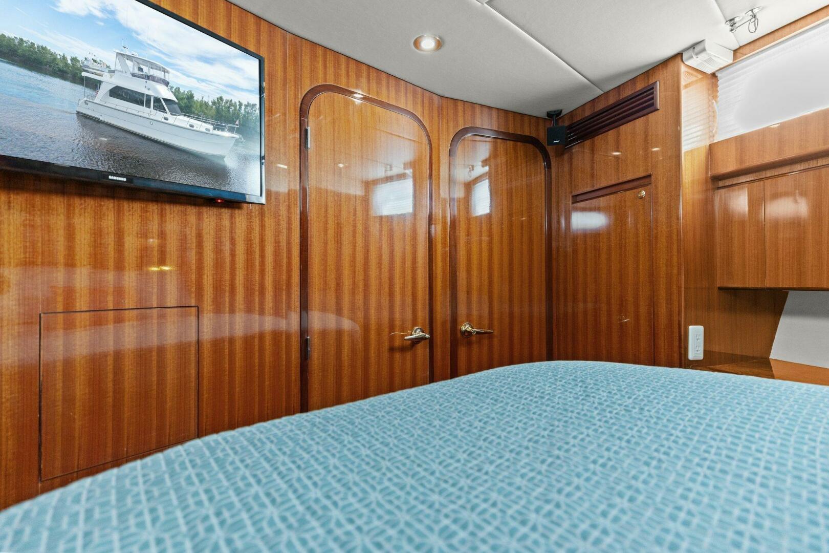 Slide: The Image of 2008 Altima Sedan 52 "Sunshine and Happiness" - Stateroom - 5085791