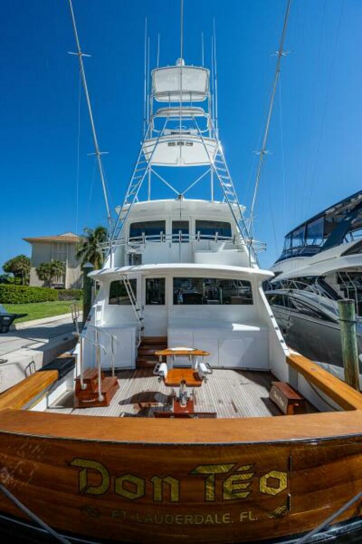 Slide: The Image of Amer Enclosed Flybridge 2001 - 5180803