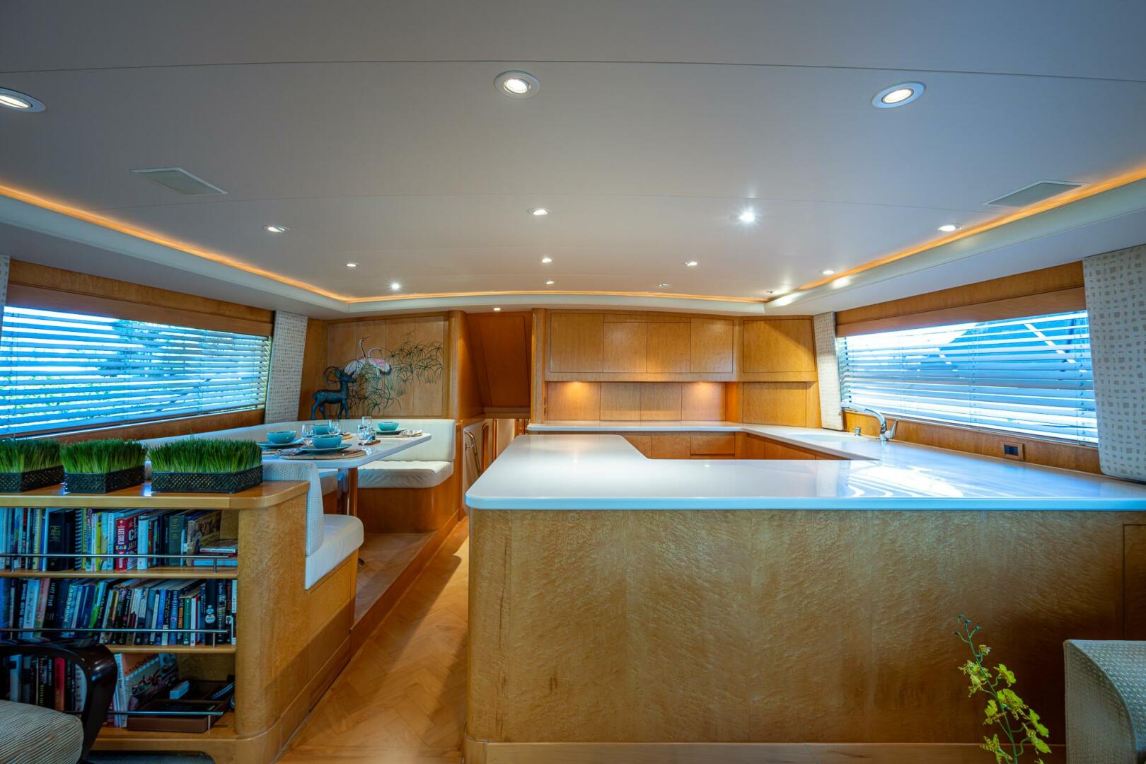 Slide: The Image of Amer Enclosed Flybridge 2001 - 38