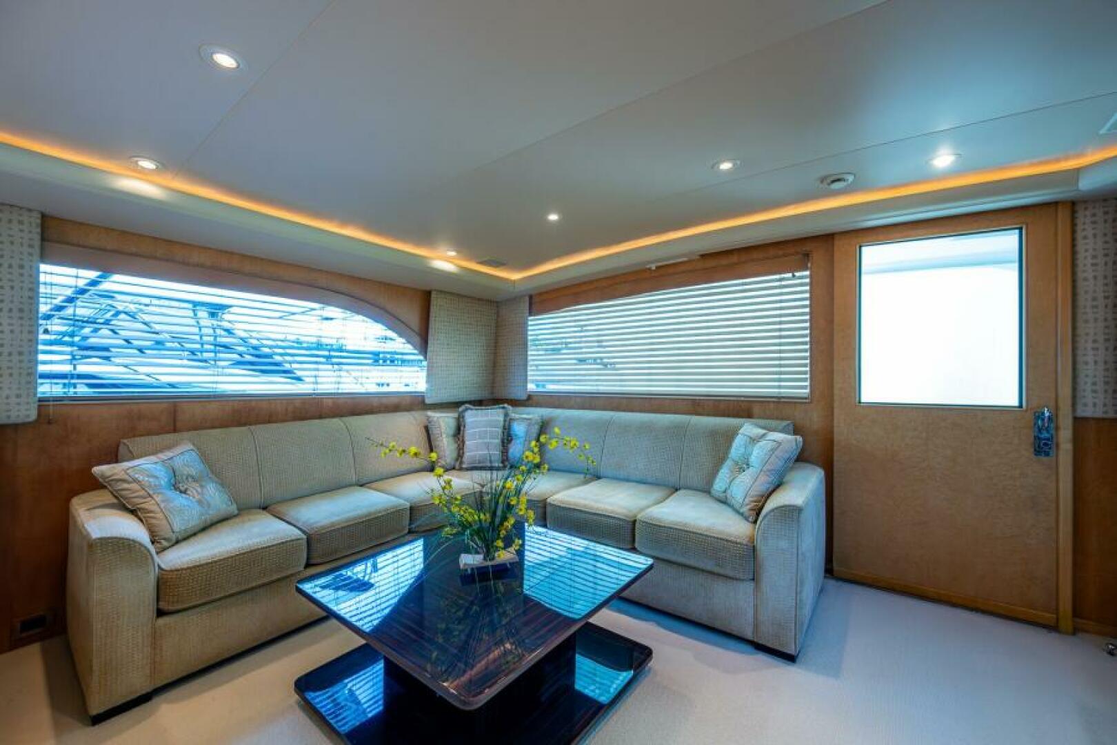 Slide: The Image of Amer Enclosed Flybridge 2001 - 5180832