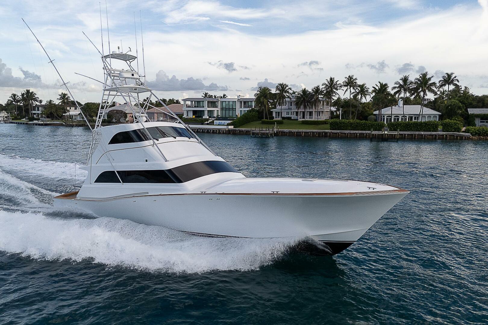 Slide: The Image of Amer Enclosed Flybridge 2001 - 66