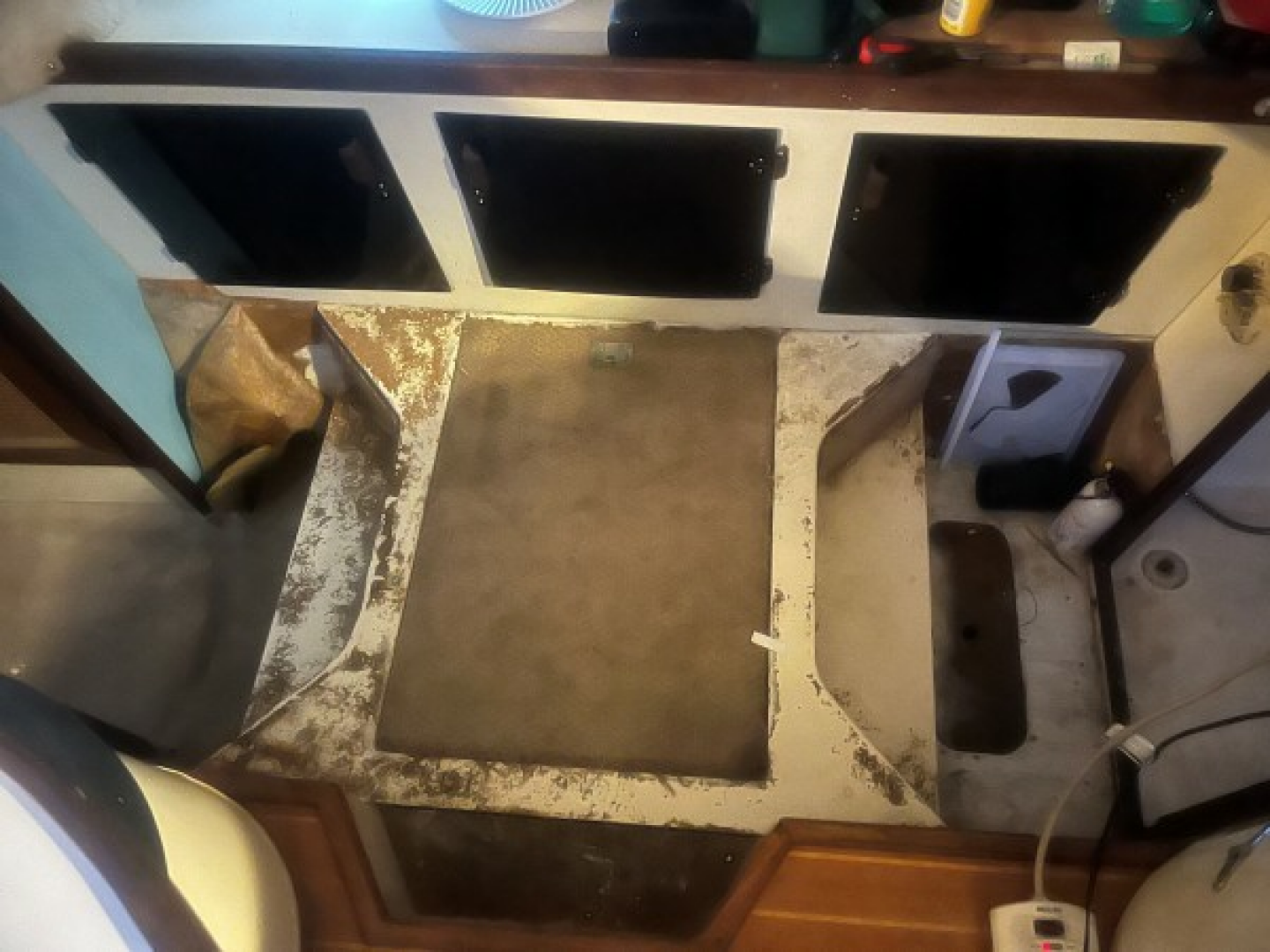 Slide: The Image of Used Sail Catamaran for sale 1996 AMERICAN MULTIHULL AMI 320 Renaissance - PERFECT LATTATUDE - 5435421