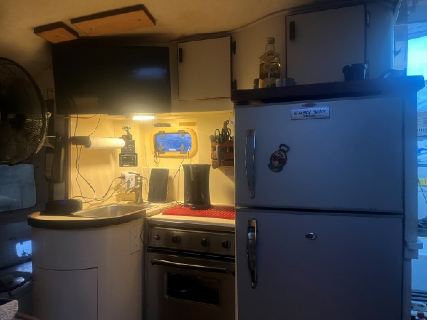 Slide: The Image of Used Sail Catamaran for sale 1996 AMERICAN MULTIHULL AMI 320 Renaissance - PERFECT LATTATUDE - 5435422