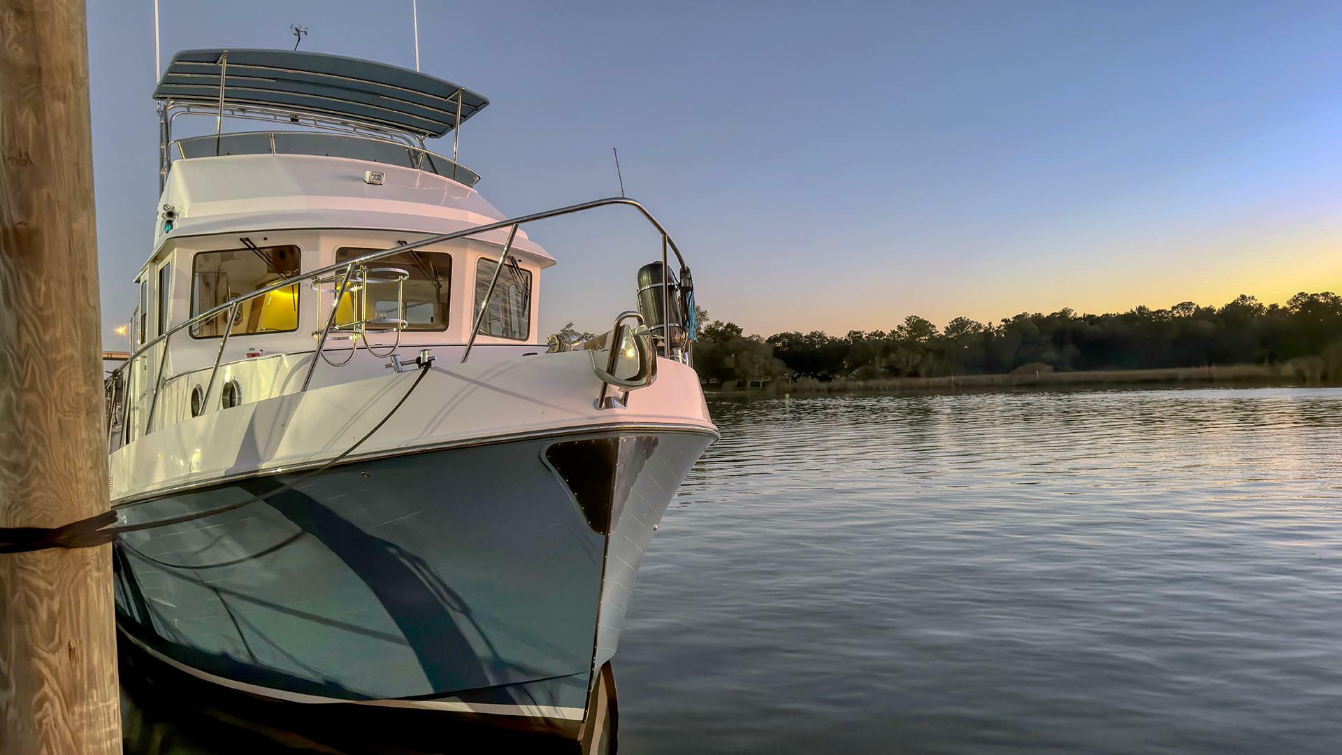 Slide: The Image of American Tug 43 2020 - 5294840