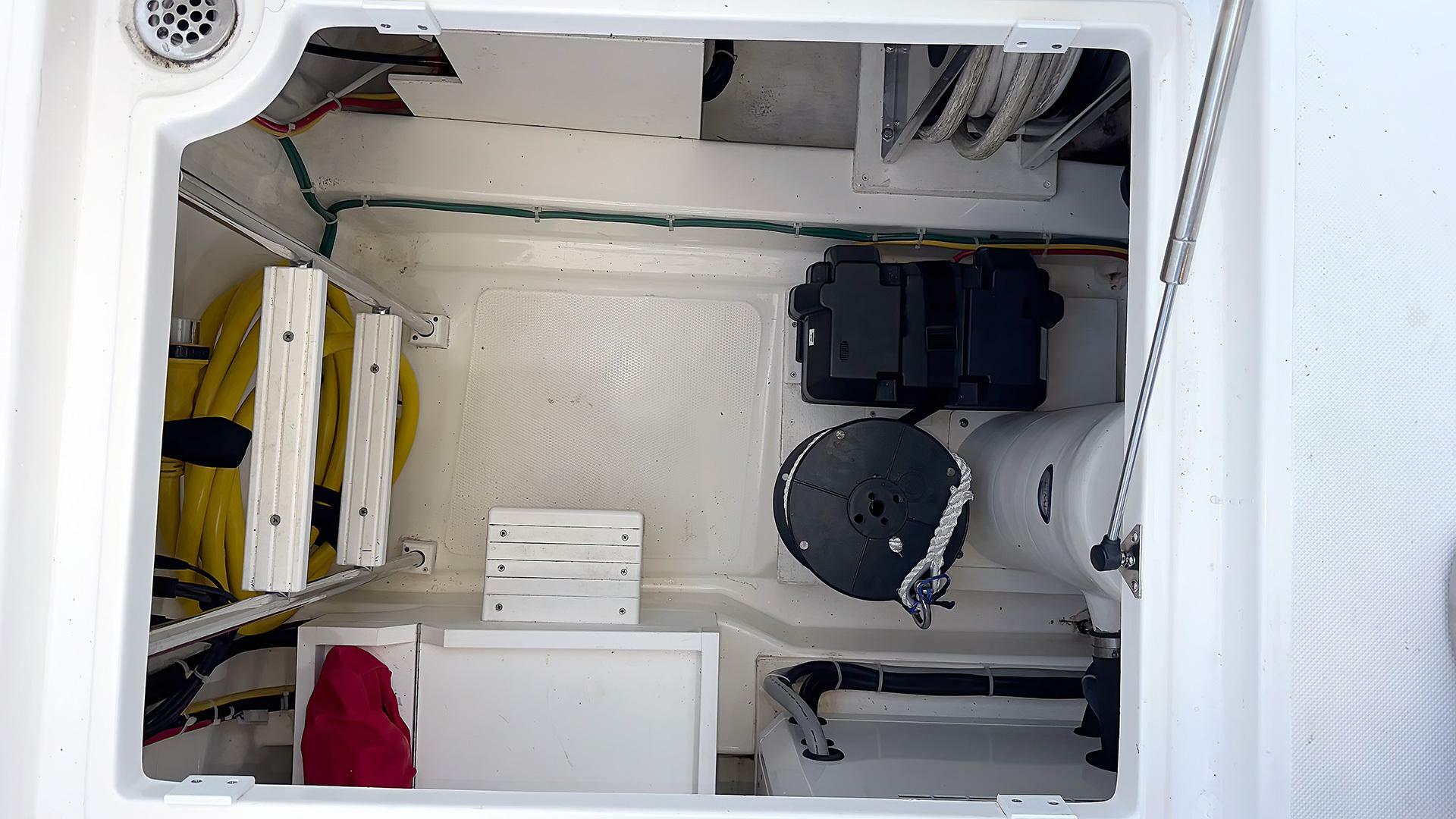 Slide: The Image of American Tug 43 2020 - 5294712