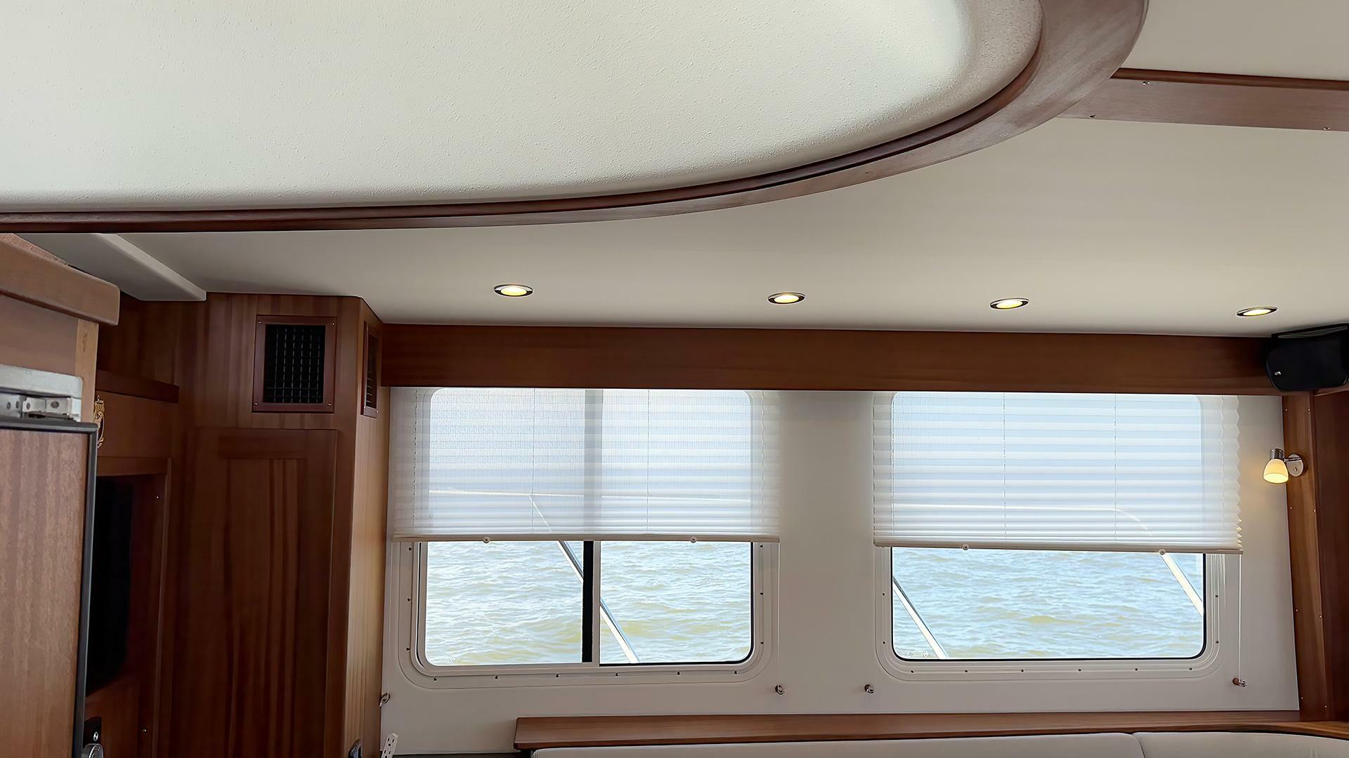 Slide: The Image of American Tug 43 2020 - 5294729