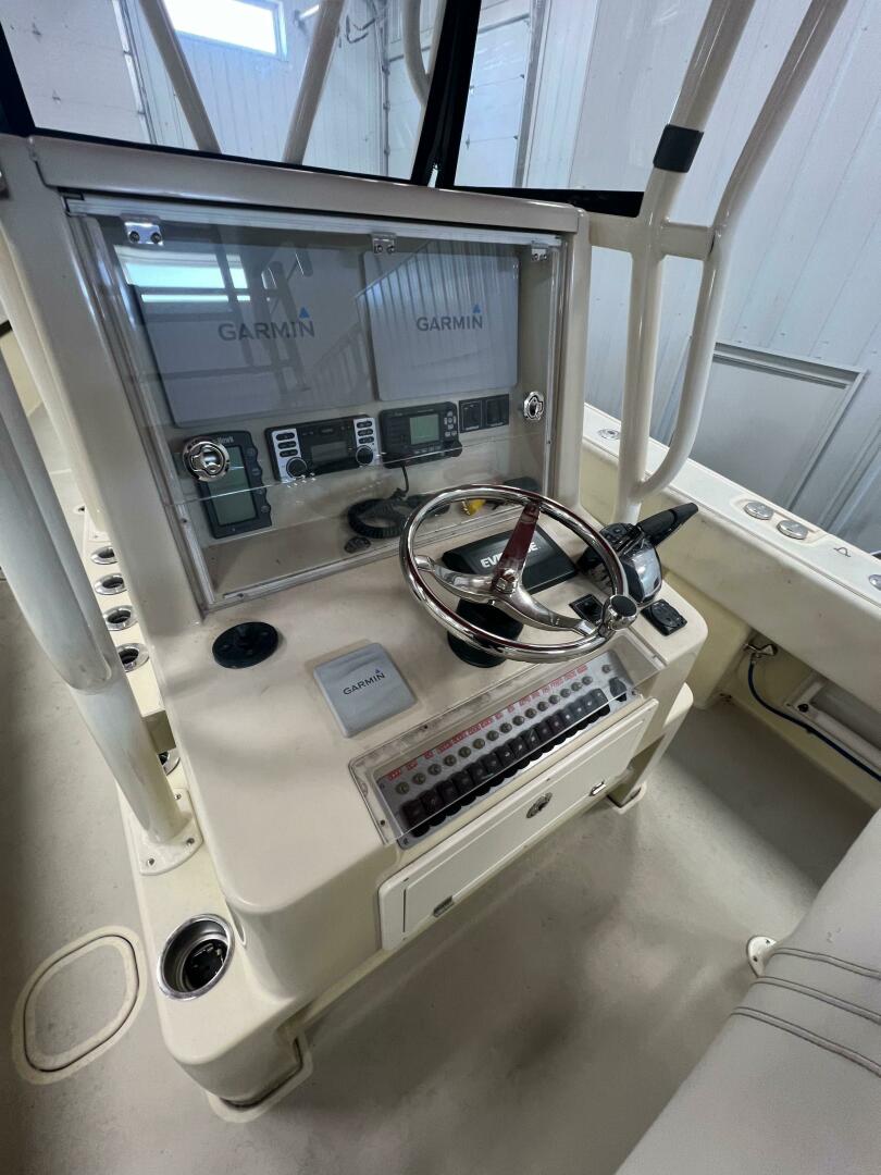 Slide: The Image of Andros 32 Offshore 2018 - 28