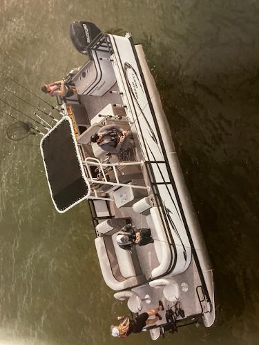 Slide: The Image of Angler Qwest PRO FISH N CRUISE 8522/24 2023 - 1