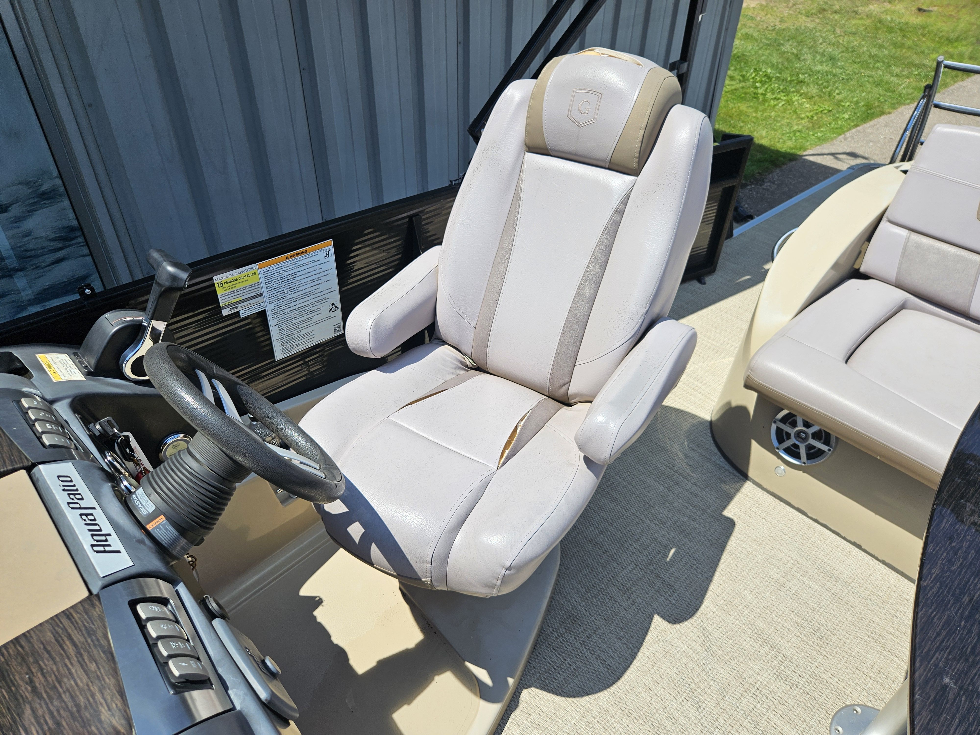 Slide: The Image of Aqua 235 UL 2018 - 10