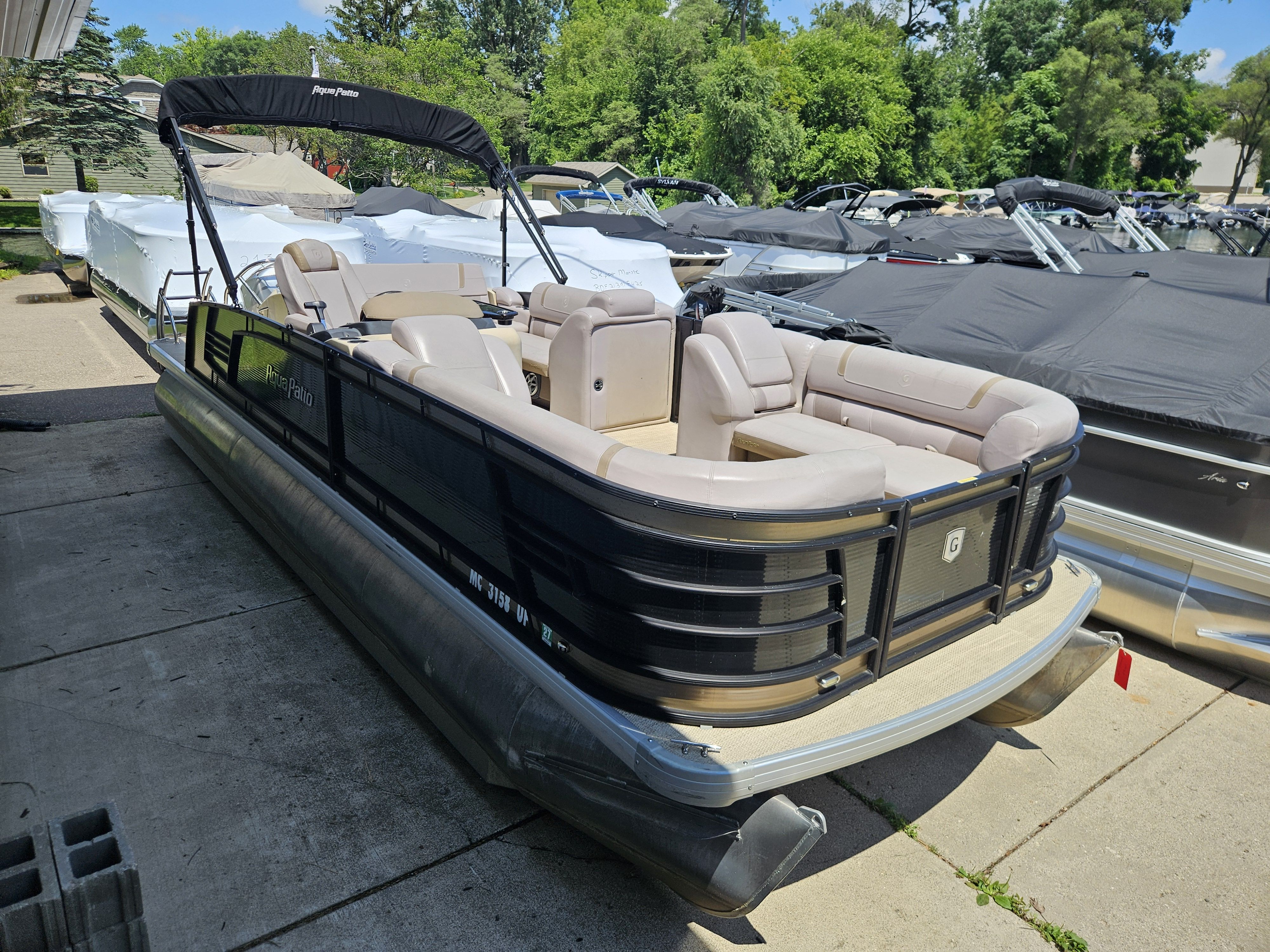 Slide: The Image of Aqua 235 UL 2018 - 4