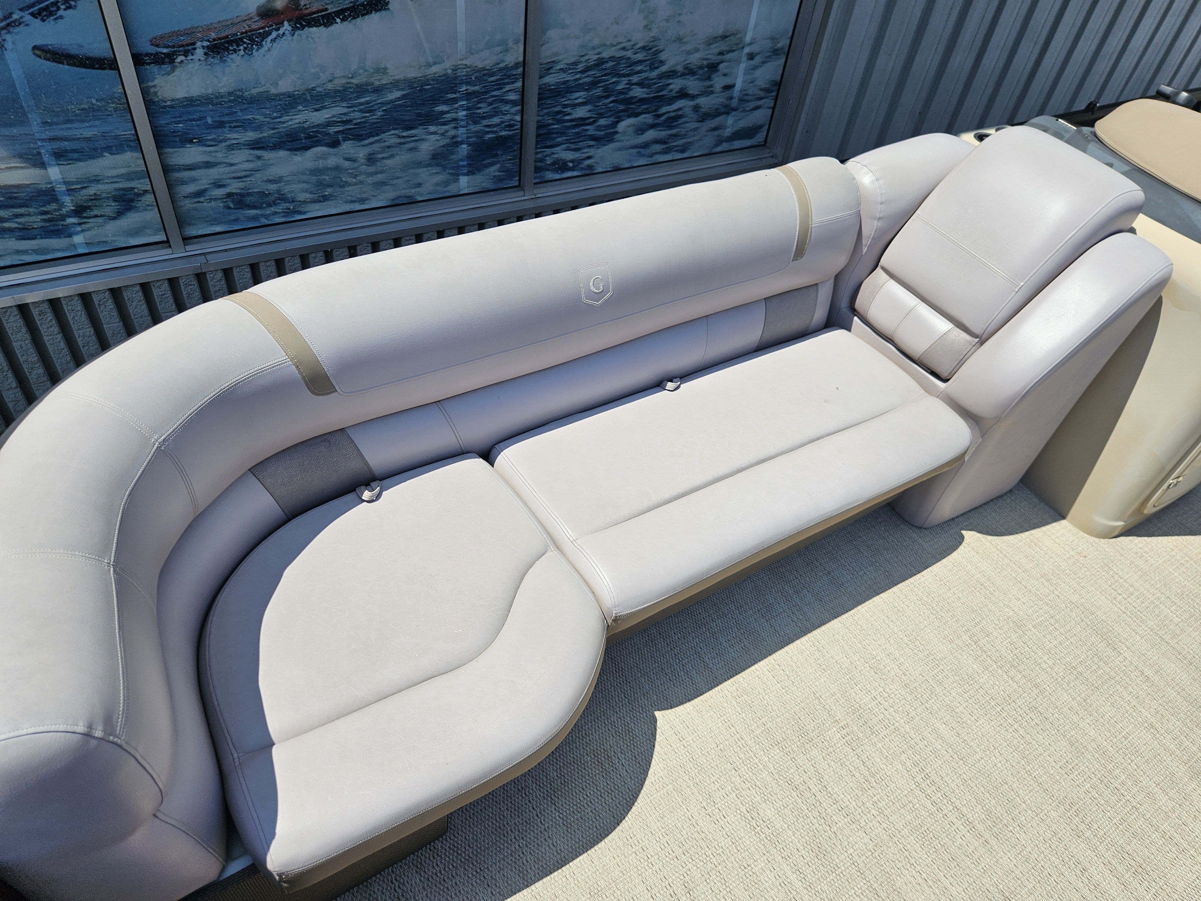 Slide: The Image of Aqua 235 UL 2018 - 7