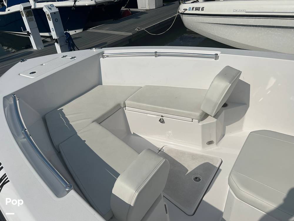 Slide: The Image of Bow Seats - 14572121