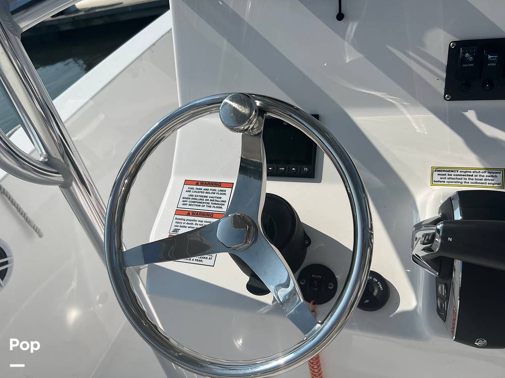Slide: The Image of Steering Wheel With Knob - 14572137