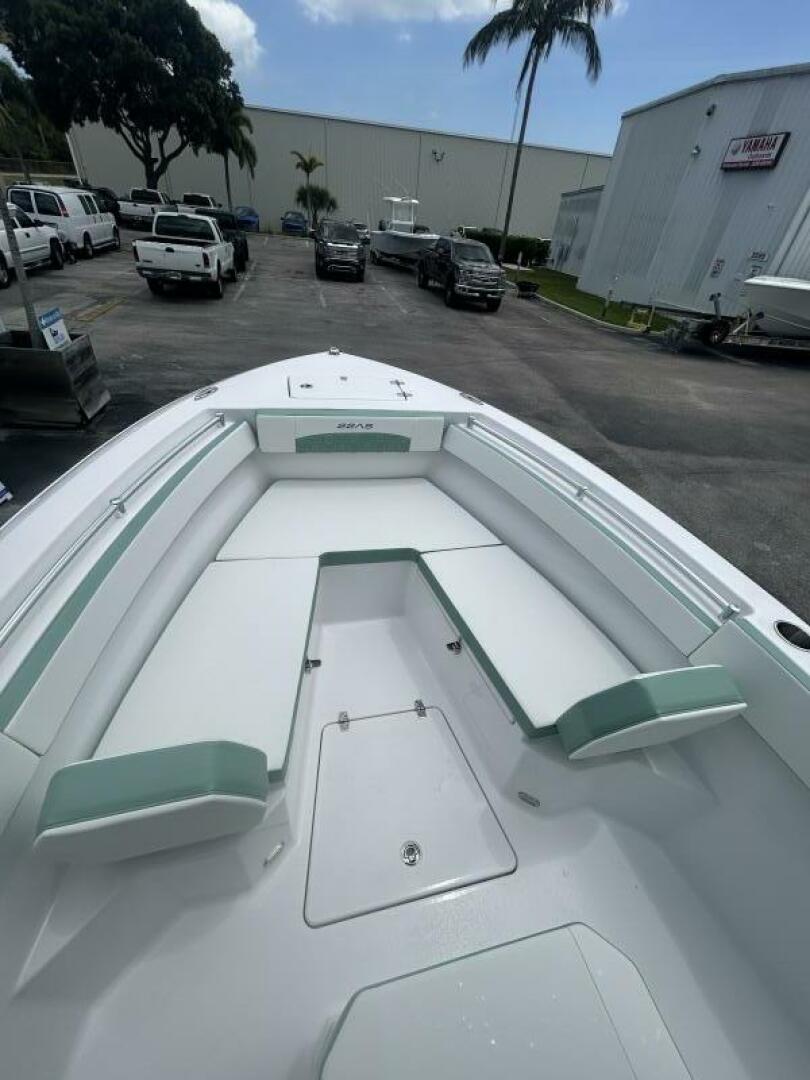Slide: The Image of Aquasport 2200CC 2026 - 5327290