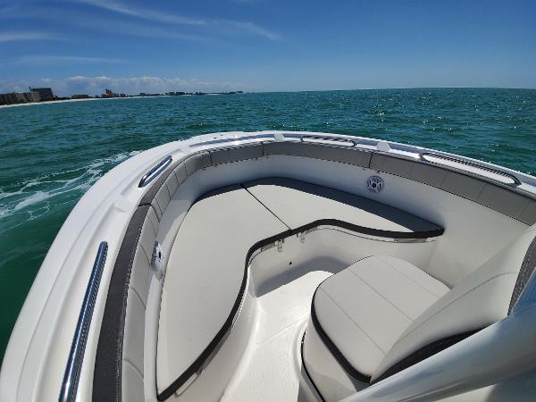 Slide: The Image of Aquasport 2300 Center Console 2022 - 9