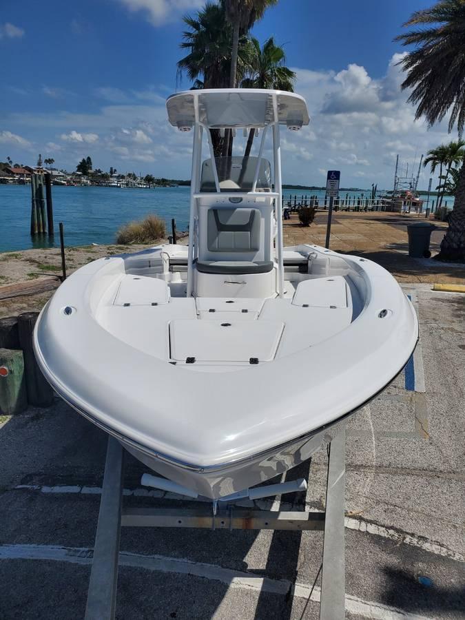Slide: The Image of Aquasport 230 Pro Bay 2022 - 2