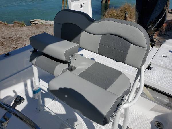 Slide: The Image of Aquasport 244 Bay 2022 - 10