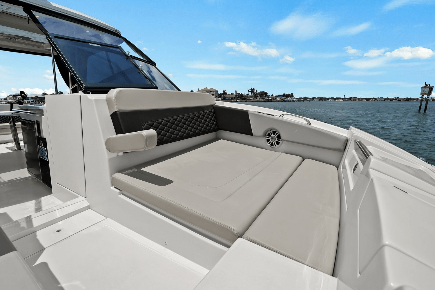 Slide: The Image of Aquila 32 2021 - 25