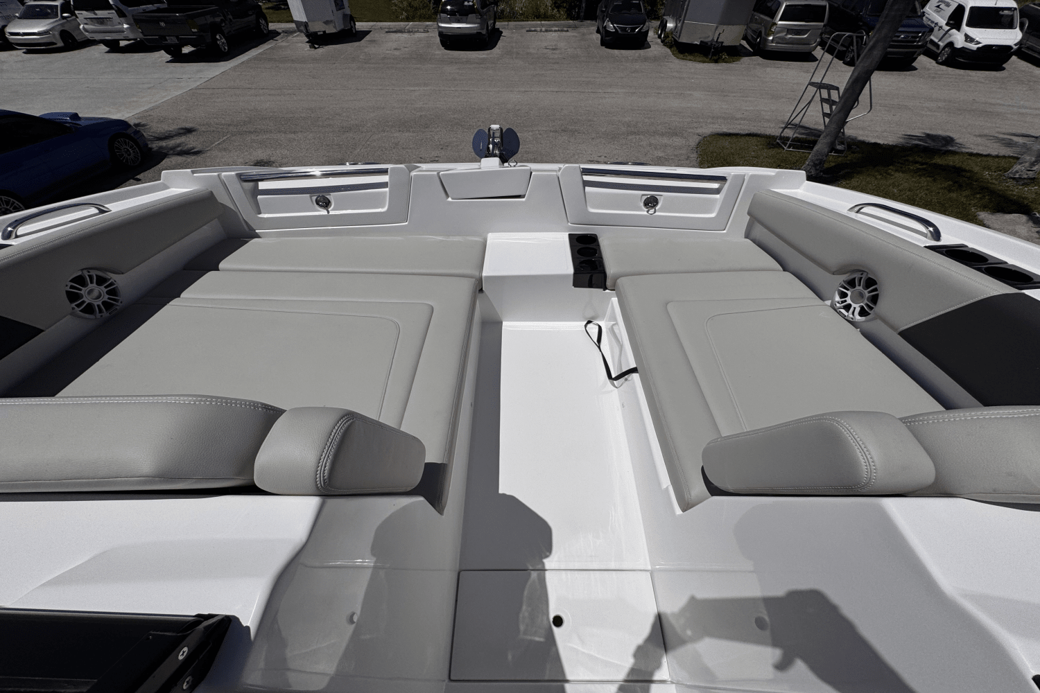 Slide: The Image of Aquila 32 2025 - 22