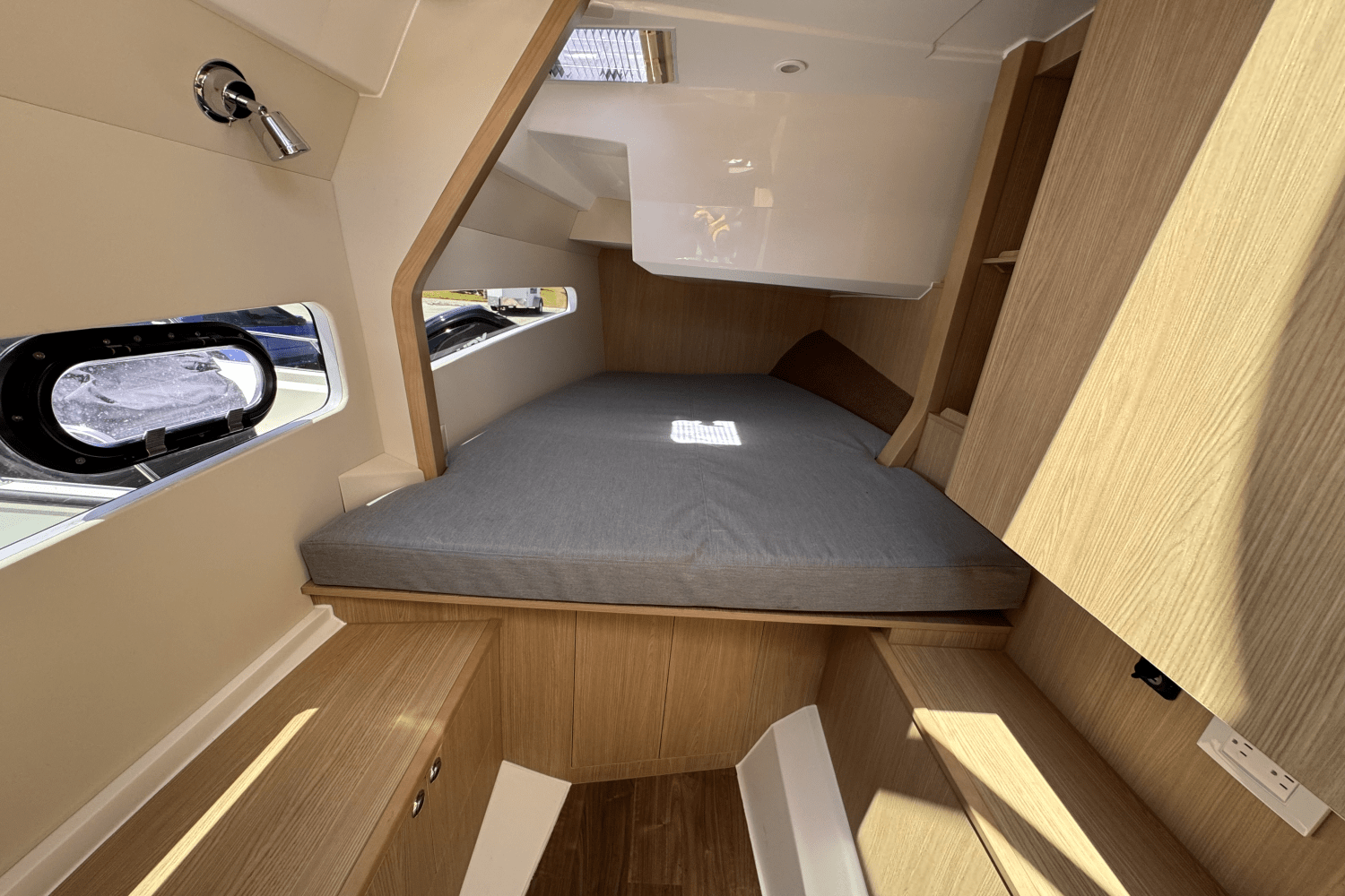 Slide: The Image of Aquila 32 2025 - 29