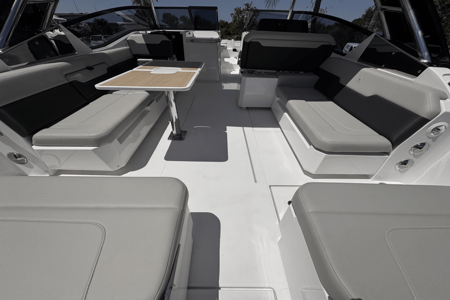 Slide: The Image of Aquila 32 2025 - 9