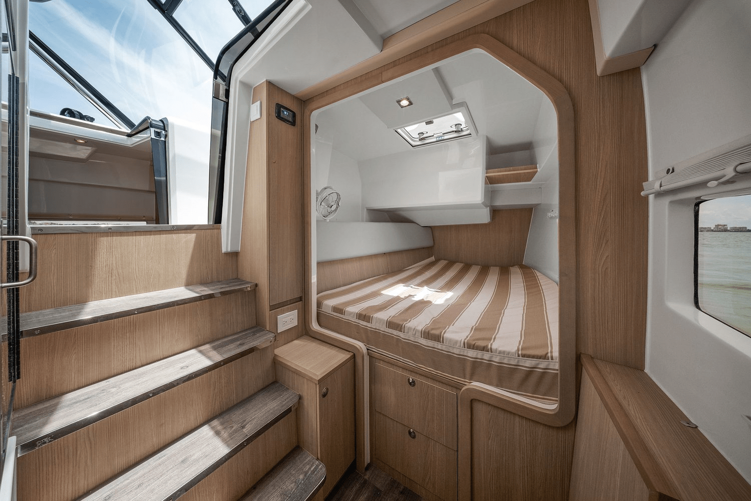 Slide: The Image of Aquila 36 2021 - 23