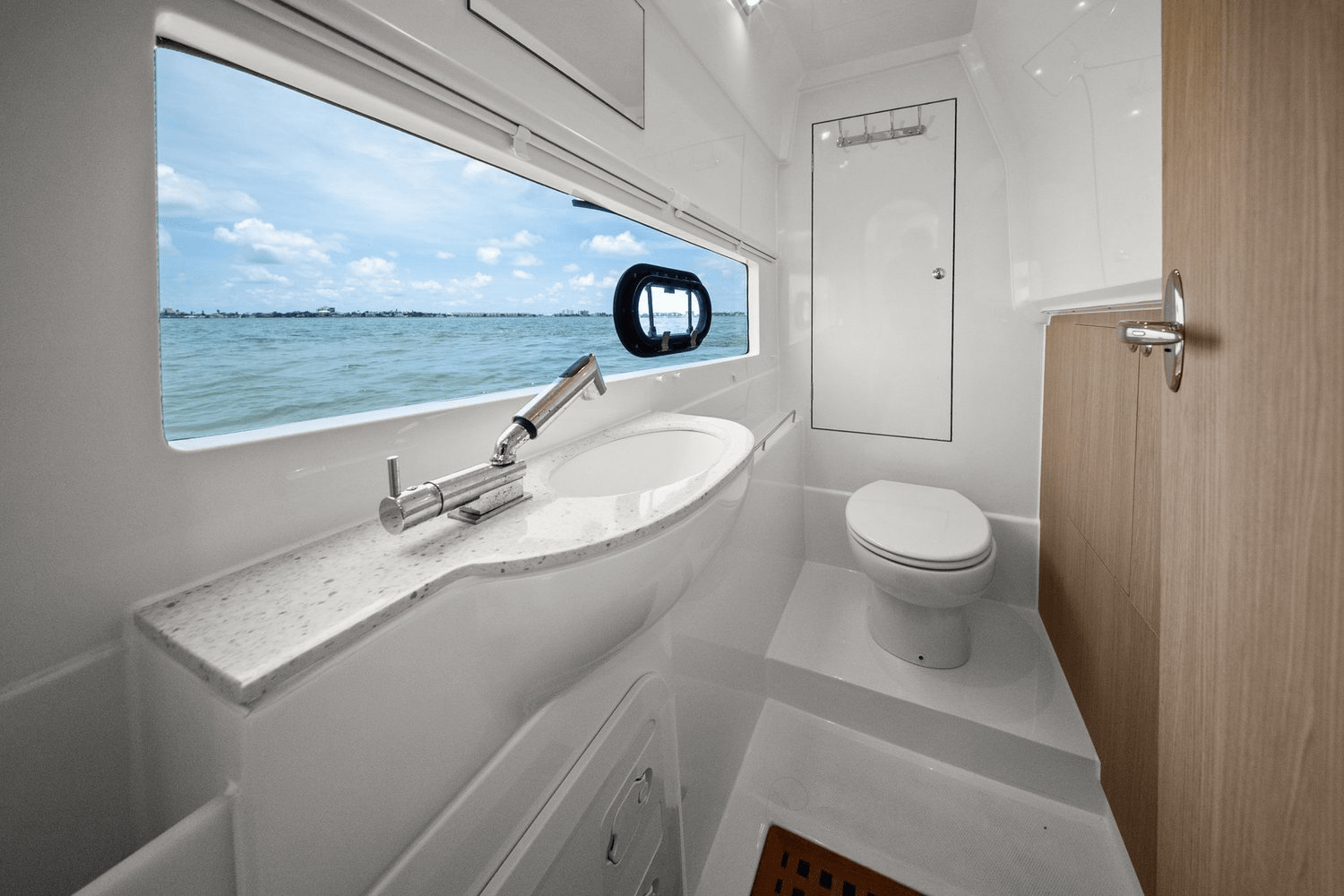 Slide: The Image of Aquila 36 2021 - 25