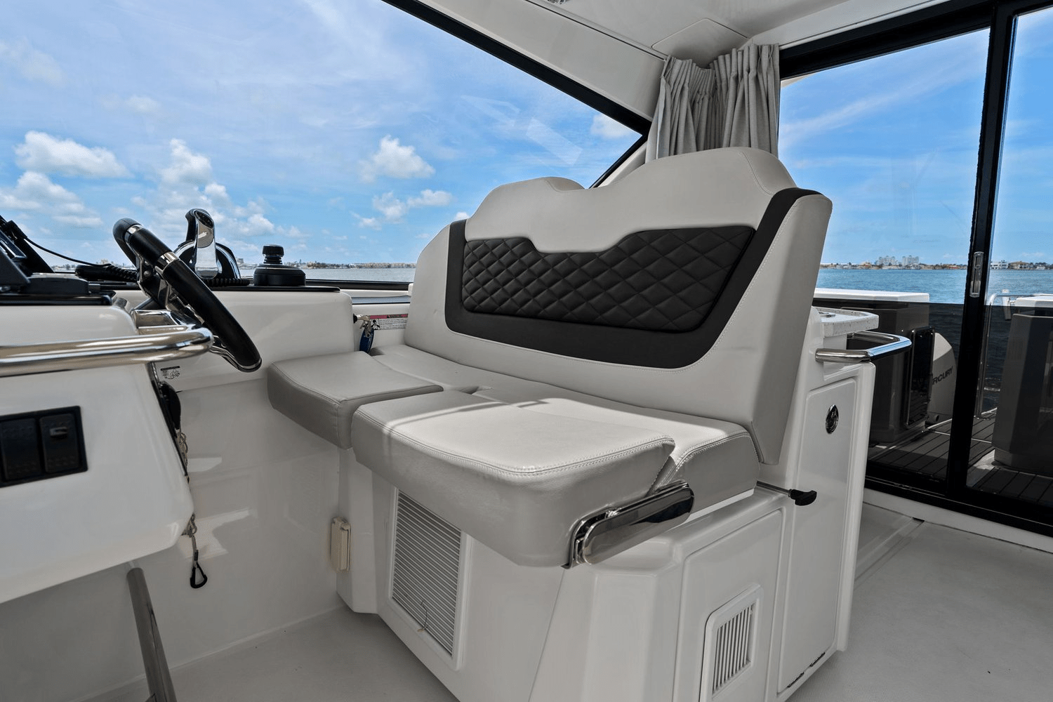 Slide: The Image of Aquila 36 2021 - 34