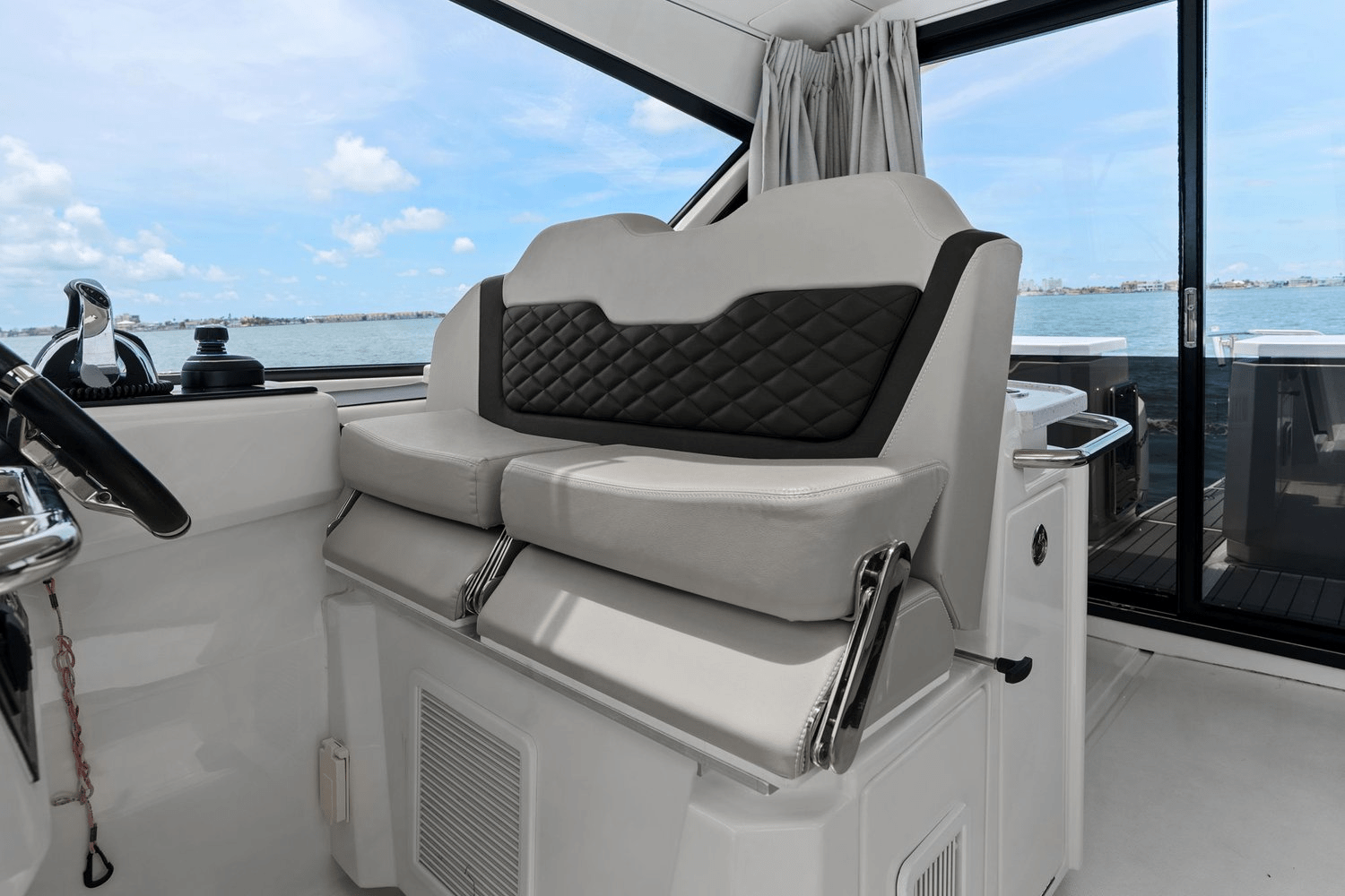 Slide: The Image of Aquila 36 2021 - 35