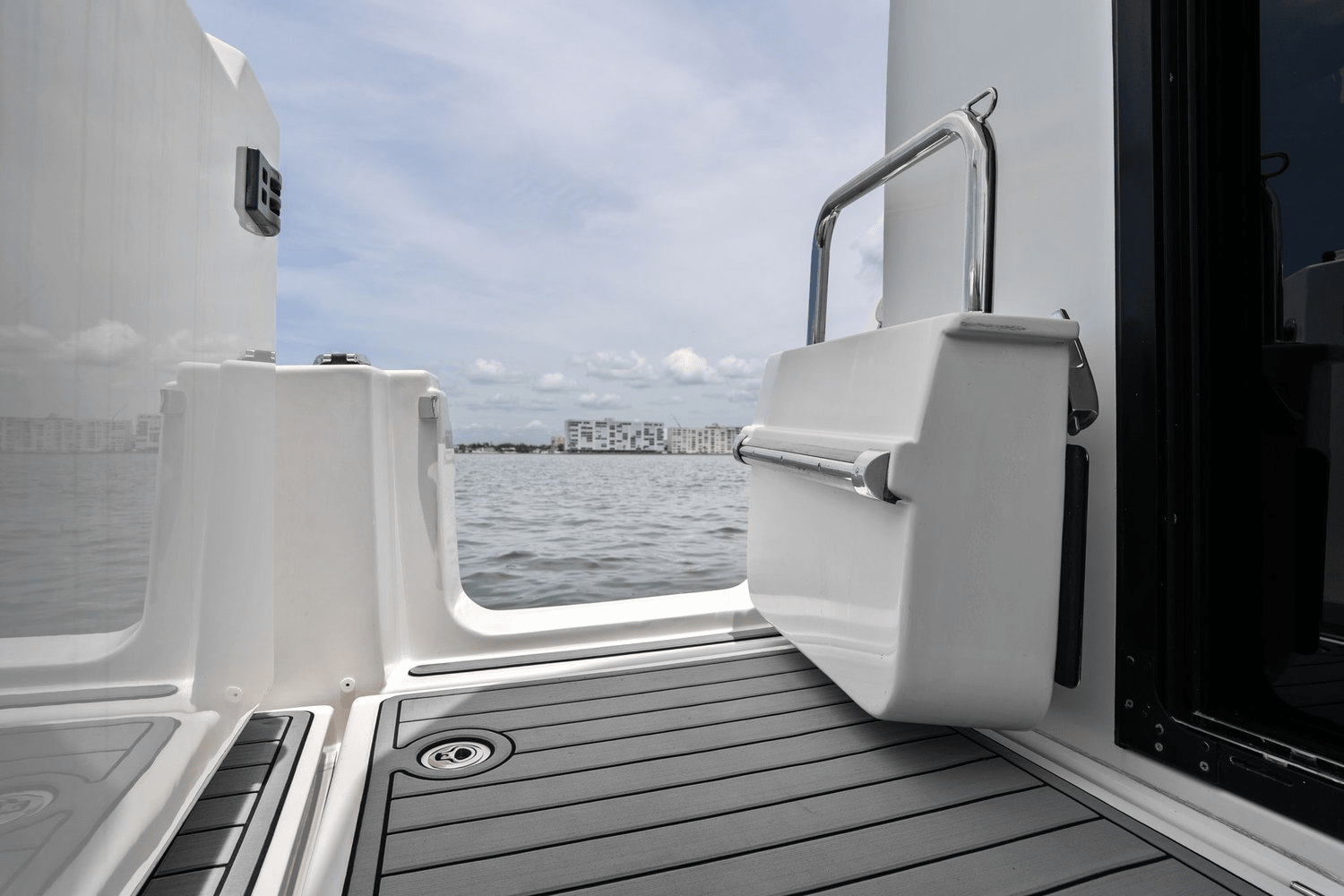 Slide: The Image of Aquila 36 2021 - 47