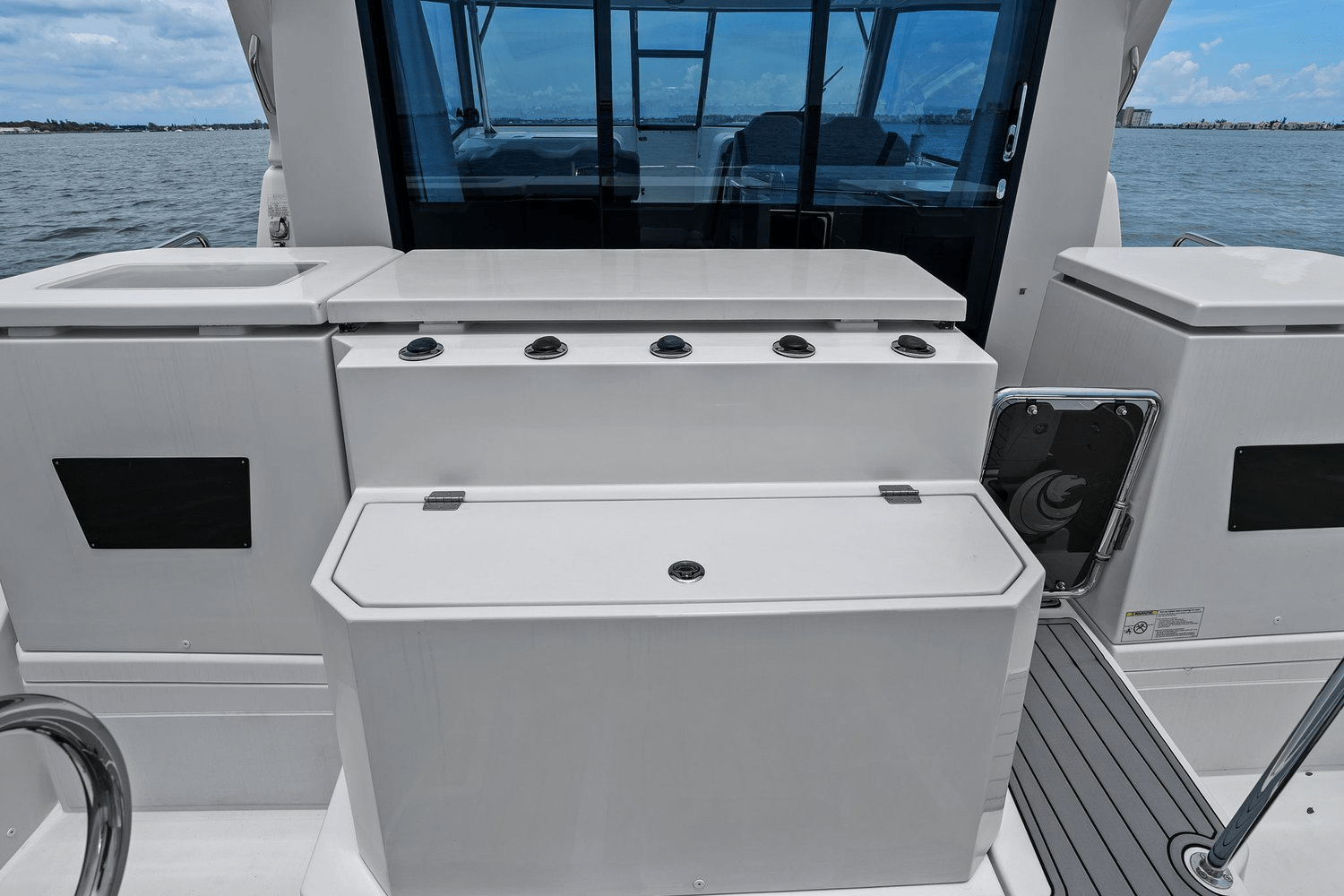 Slide: The Image of Aquila 36 2021 - 51