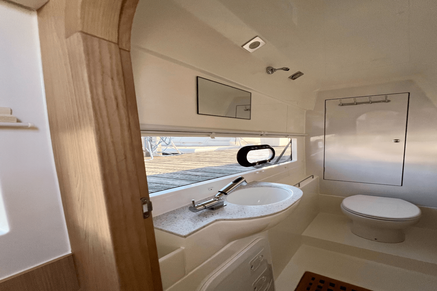 Slide: The Image of Aquila 36 2022 - 25