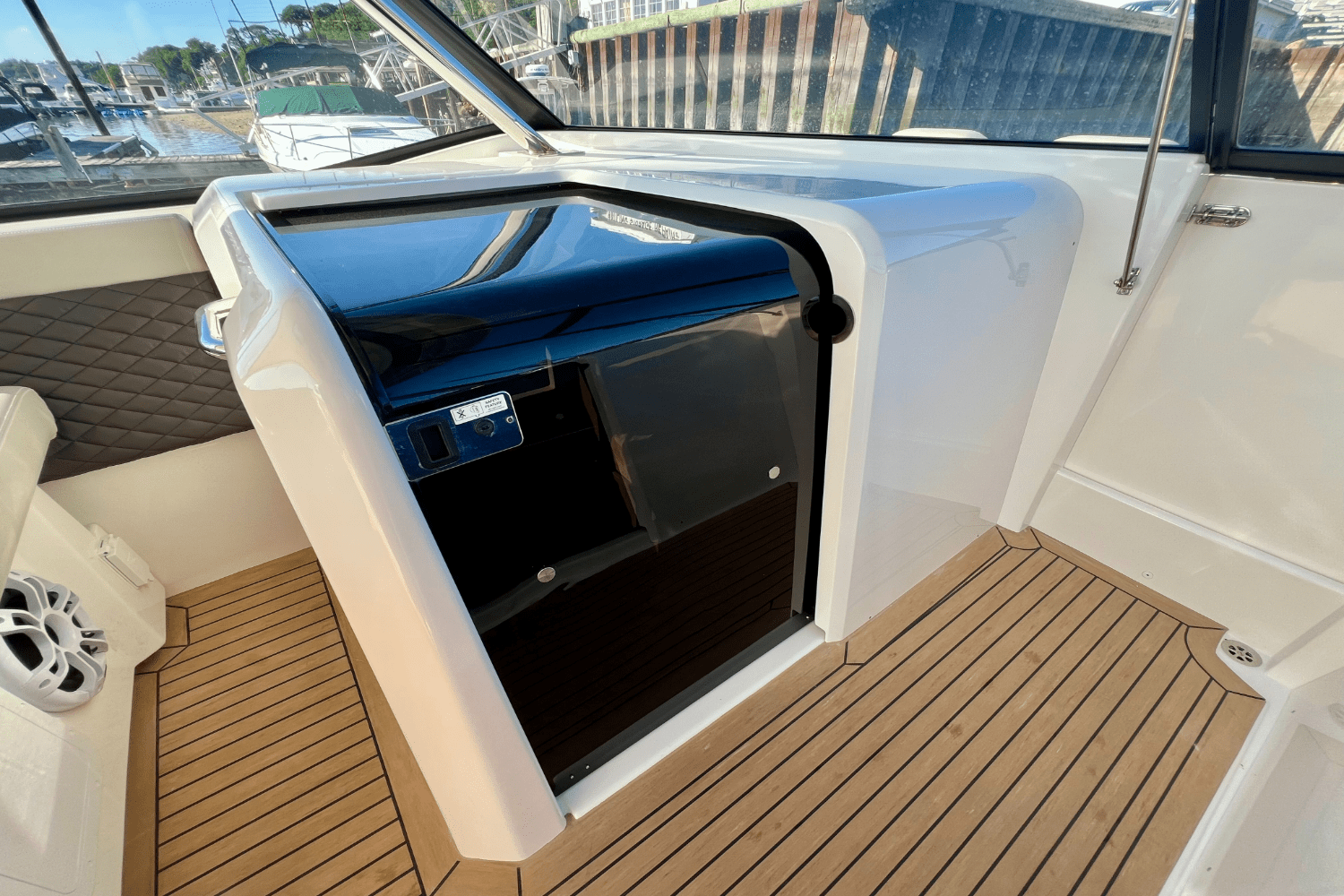 Slide: The Image of Aquila 36 2022 - 26