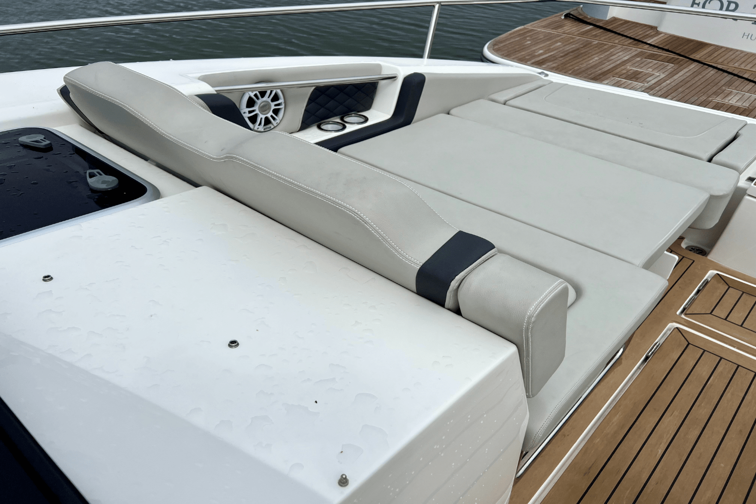 Slide: The Image of Aquila 36 2022 - 34