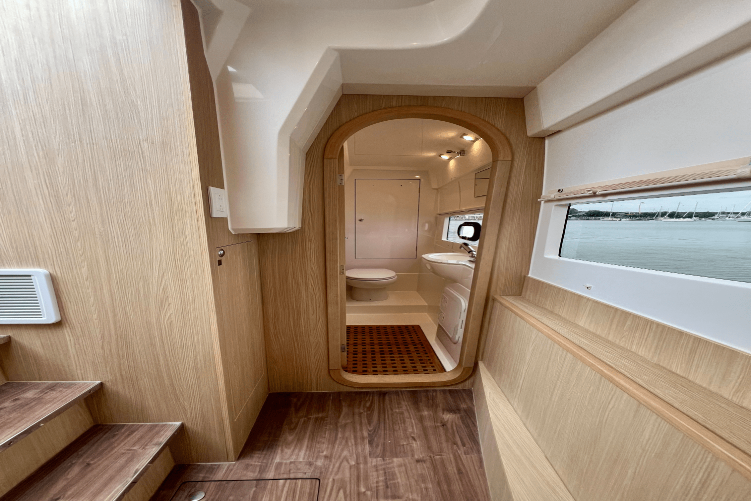 Slide: The Image of Aquila 36 2022 - 46