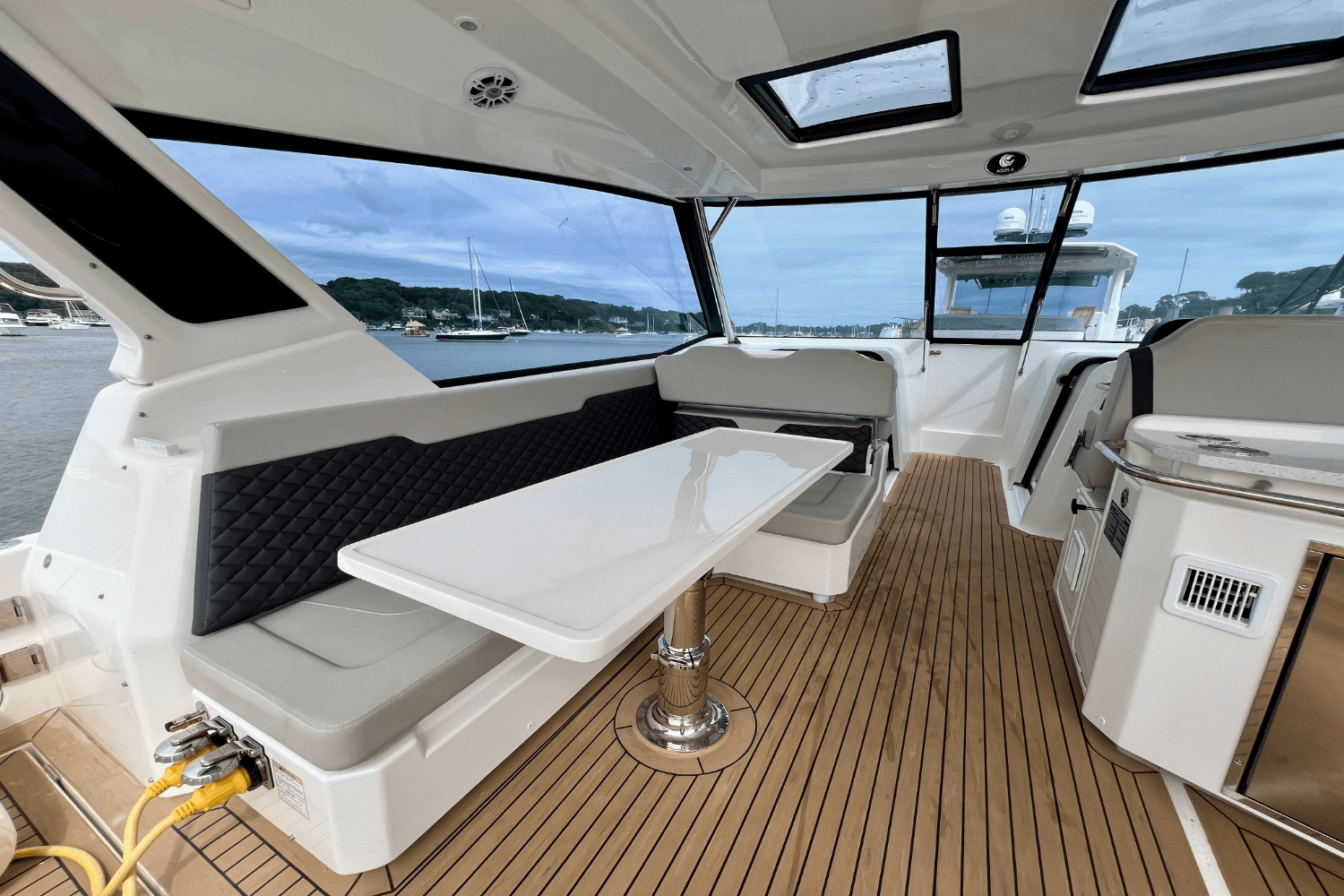 Slide: The Image of Aquila 36 2022 - 57