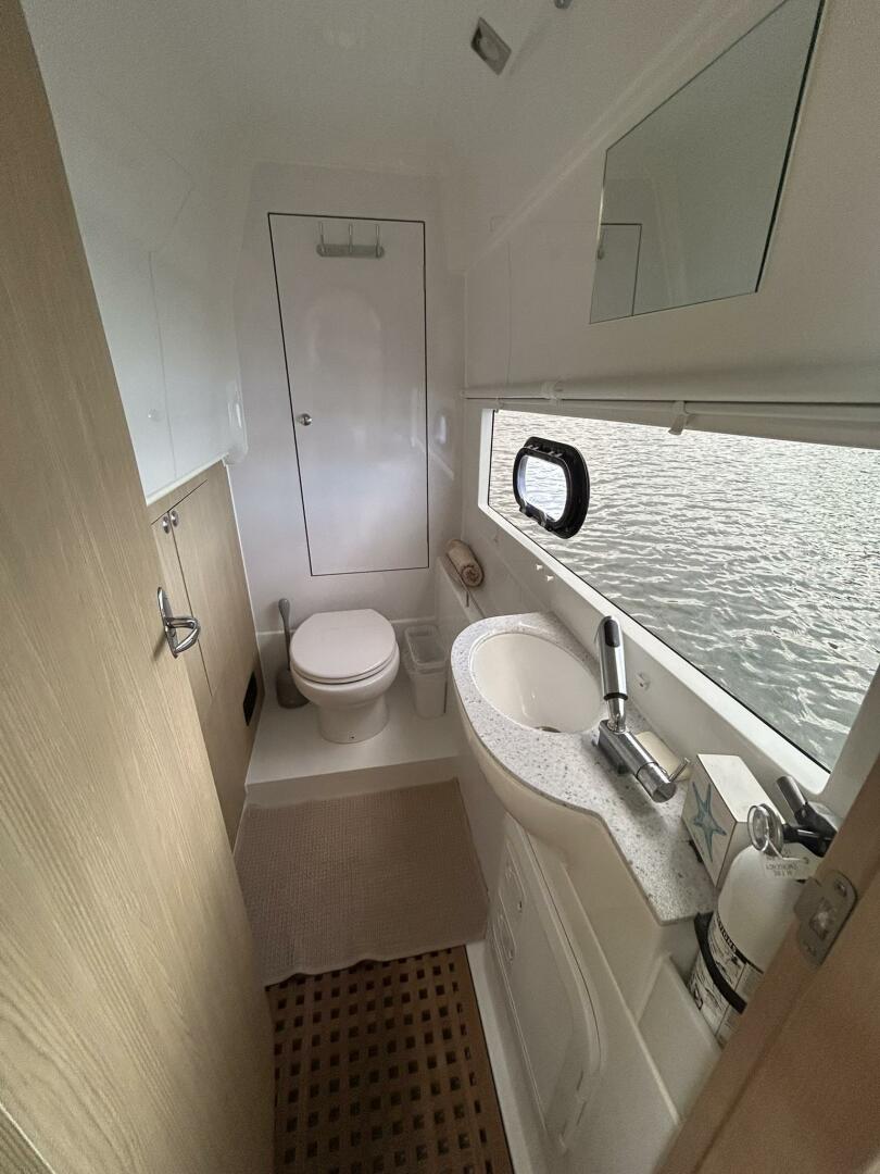 Slide: The Image of Aquila 36 Sport 2021 - 5134589