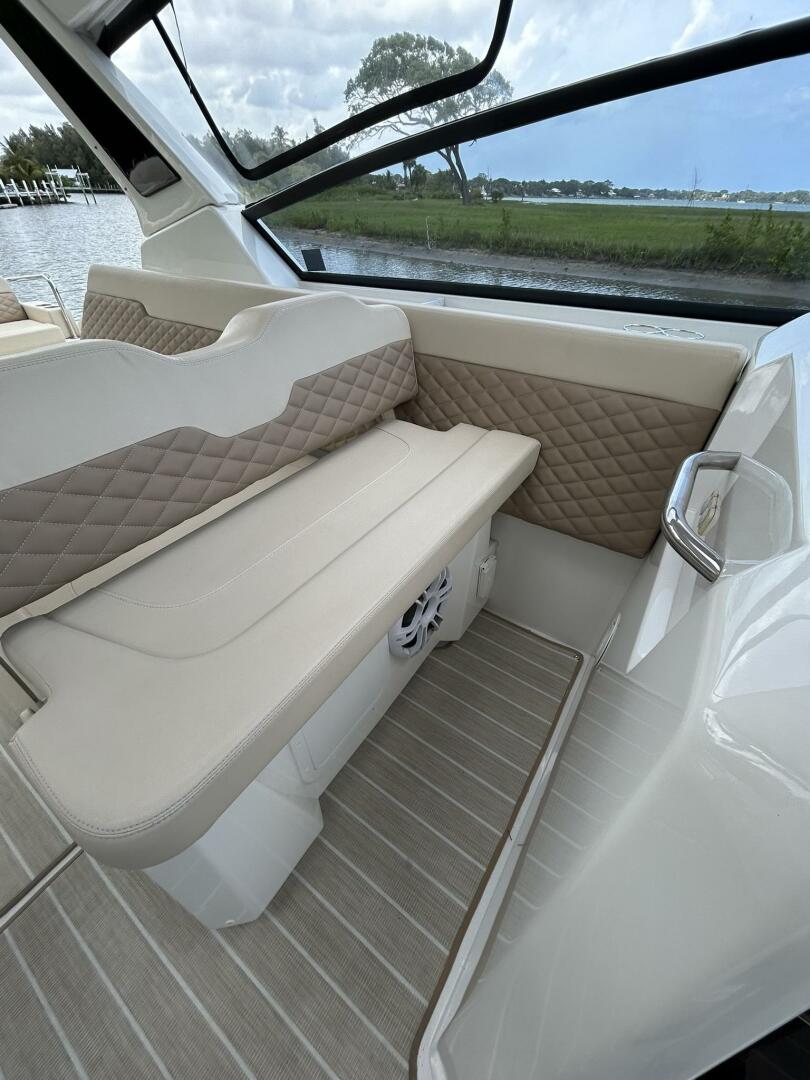 Slide: The Image of Aquila 36 Sport 2021 - 5134592